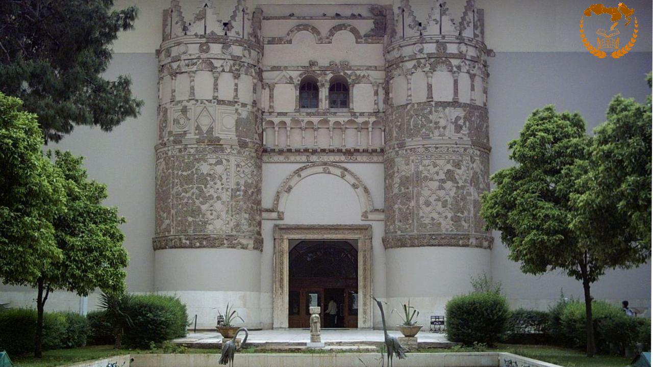 واجهة قصر الحير الغربي